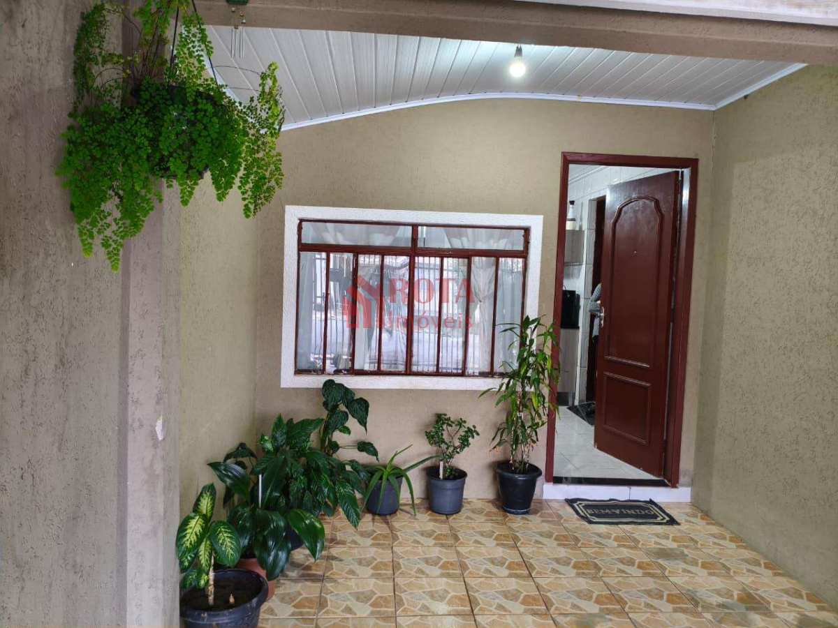 Casa à venda em Curitiba, Sítio Cercado, com 3 quartos, 170m² - Rota Imóveis Curitiba