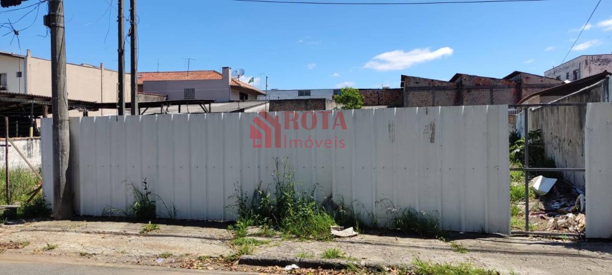 Lote à venda em Curitiba, Pinheirinho, 385m² - Rota Imóveis Curitiba