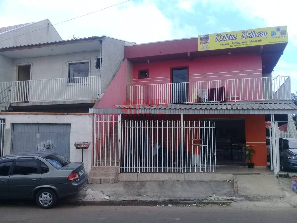 Sobrado à venda em Curitiba, Campo de Santana, com 4 quartos, 190m² - Rota Imóveis Curitiba